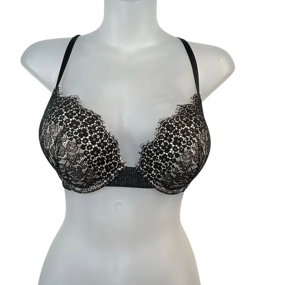 Victoria’s Secret Black Lace Push-Up Bra 32D D70